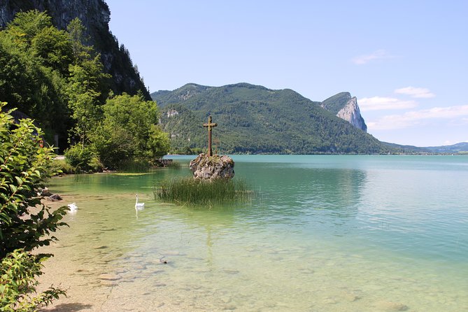 The Hills are Alive and Eagle's Nest - Private Tour from Salzburg - Salzburg’s movie morning: city time with Sound of Music focus