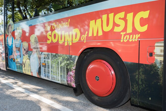The Original Sound of Music Tour in Salzburg - Schloss Mirabell and the Mirabellgarten Do-Re-Mi scenes