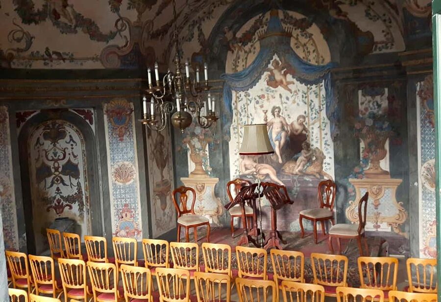 The unknown Vienna City- a guided walking tour in 3 hours - The medieval Hofburg you thought was only modern