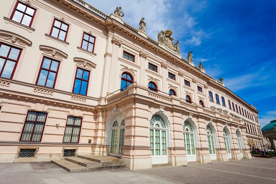 Tickets for the Albertina Exhibitions - Crowds, rainy days, and when to go for a calmer experience