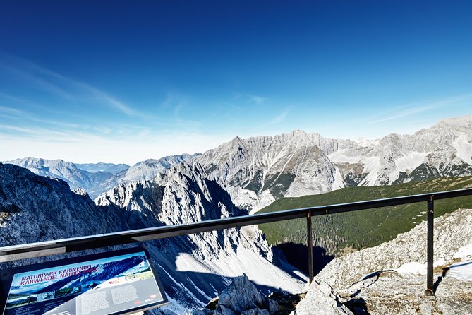Top of Innsbruck: Roundtrip Cable Car Ticket - Getting started near Innsbruck Altstadt, next to Congress