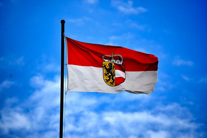 Transfer from Vienna to Salzburg with 2 hours for sightseeing - Choosing Your Stops: Hallstatt, Sankt Gilgen, Melk, Durnstein, and Mauthausen