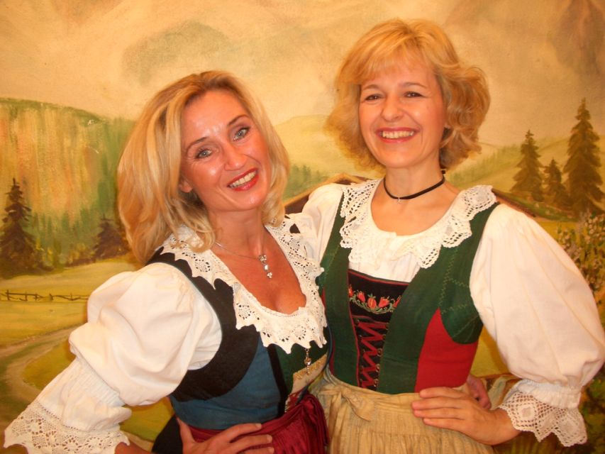 Tyrolean Evenings Family Gundolf in Innsbruck - Who Should Book This Tyrolean Evening, And Who Might Not