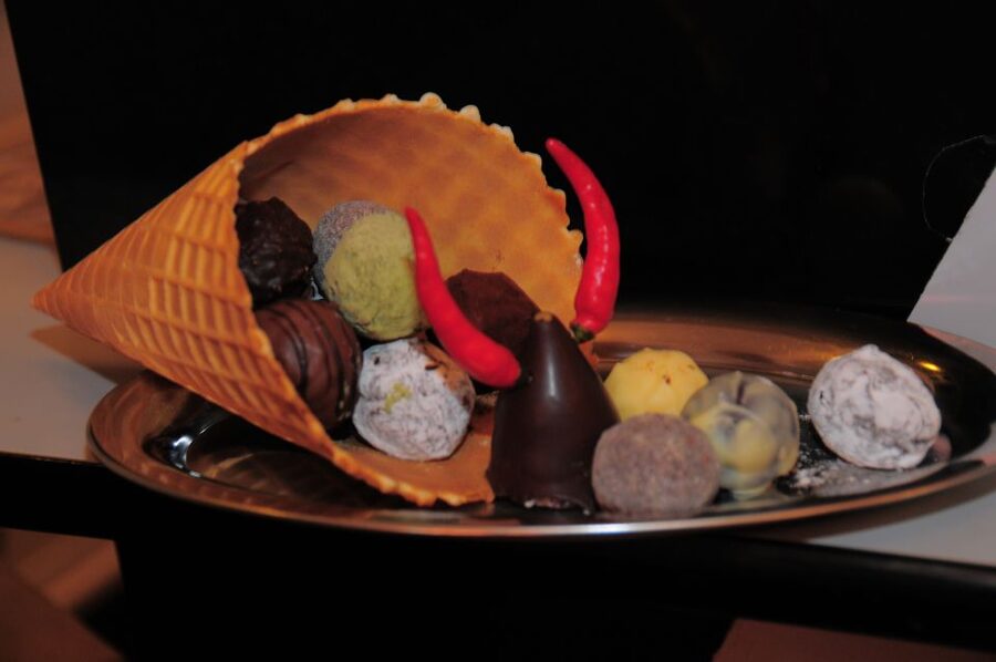 Vienna: 2.5-Hour Viennese Coffee, Cake, and Chocolate Tour - Oblaten, Cake, and Wafer Cookies: The Viennese Texture Lesson