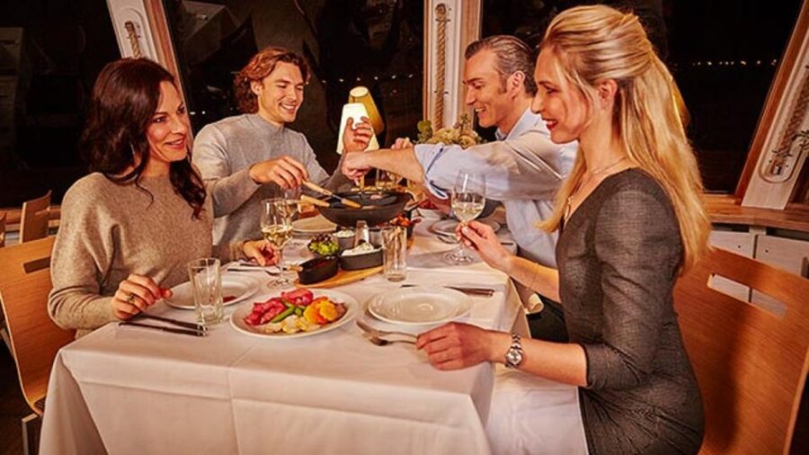 Vienna: 3,5-Hour Danube Cruise "Greek Night" - Key things to know before you go