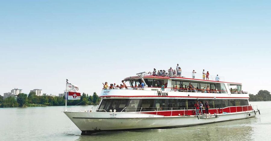 Vienna: 3.5-Hour Grand Danube River Cruise - Passing through the locks, and why you should expect waiting