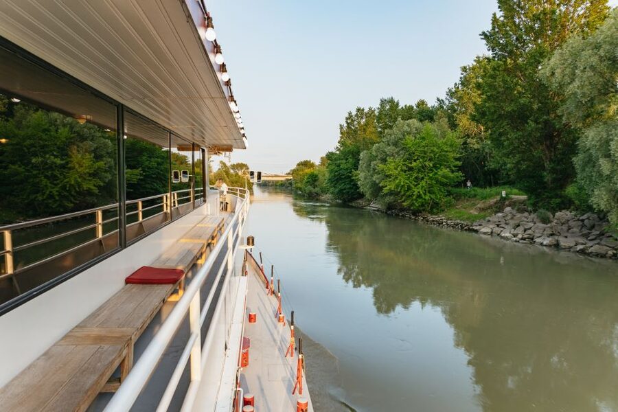 Vienna: 3-Course Evening Dinner Cruise - Quick hits before you go