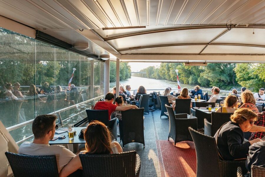 Vienna: 3-Course Evening Dinner Cruise - The 3-course menu, including your main-course choice