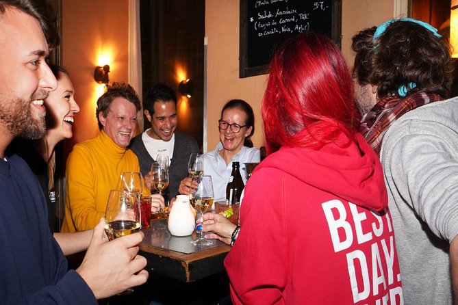 Vienna After Dark: Private Evening Food & Drink Experience - Le Troquet: a French pub mood in Vienna, with crisp white wine