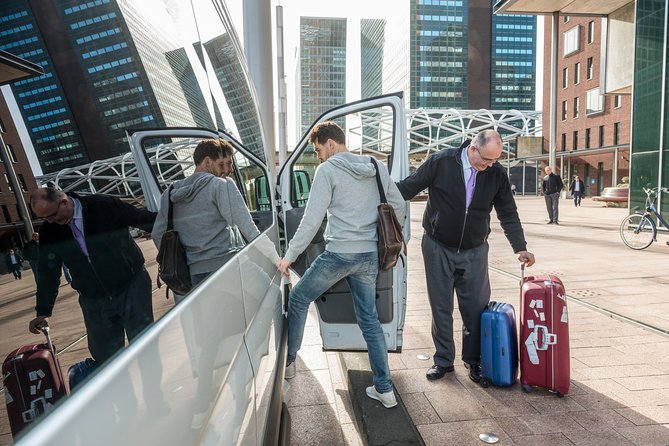 Vienna Airport Departure Transfer (Hotel to Vienna Airport) - The 20-Minute Schwechat Ride, How the Day Usually Feels