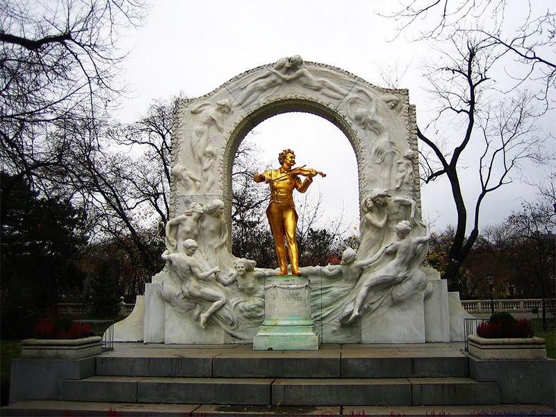 Vienna Art Nouveau Walking Tour - Café Museum to Karlsplatz: the Wagner thread begins