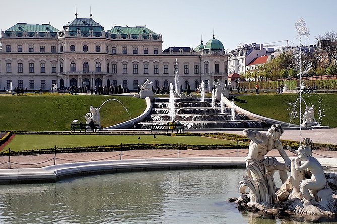 Vienna at First Glance a Private Walking Tour for First Timers - A first look at Vienna that feels like city orientation