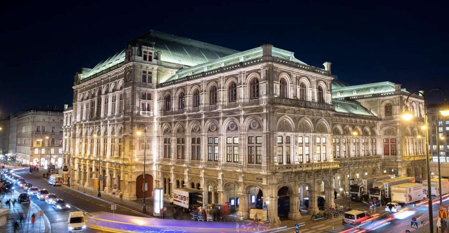VIENNA AT NIGHT: Photo Tour of the Most Beautiful Buildings - Key takeaways