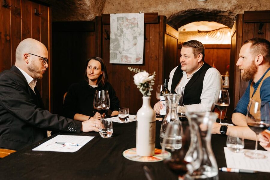 Vienna: Austrian Wine Tasting Evening - Charcuterie Pairing: Why the Food Matters