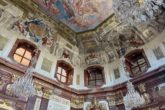 Vienna Belvedere Museum Private Walking Tour with Licensed Guide - Meeting point and timing: how to set yourself up for an easy start