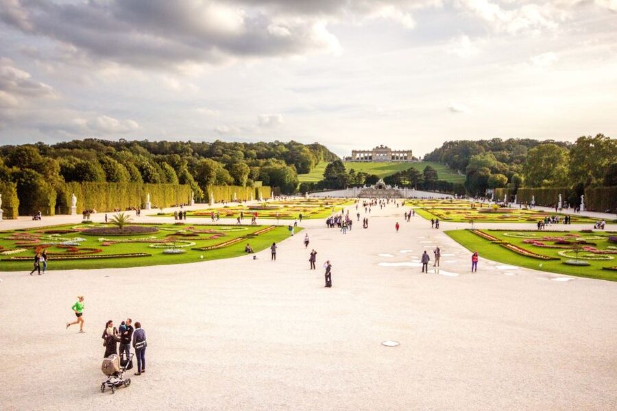 Vienna: Bus & Schönbrunn Palace Skip-the-Line Guided Tour - Museum Quarter, Hofburg, and Parliament: what you are seeing from the road
