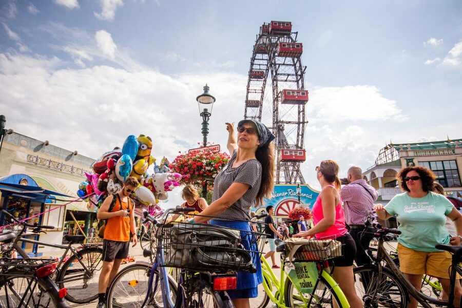 Vienna by Bike 3-Hour All-In-One City Bike Tour in English - Danube canal riding: why this last segment matters