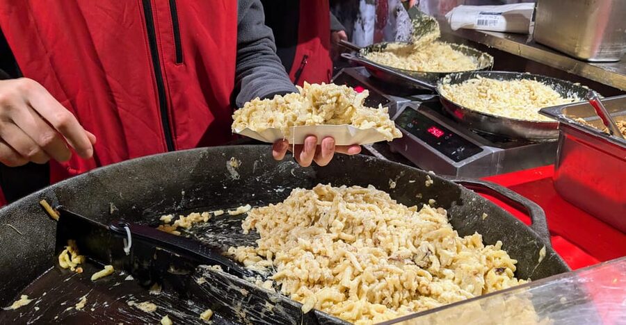 Vienna: Christmas Market Food and Drinks Tour - Price and Value: Why $140 Can Make Sense Here