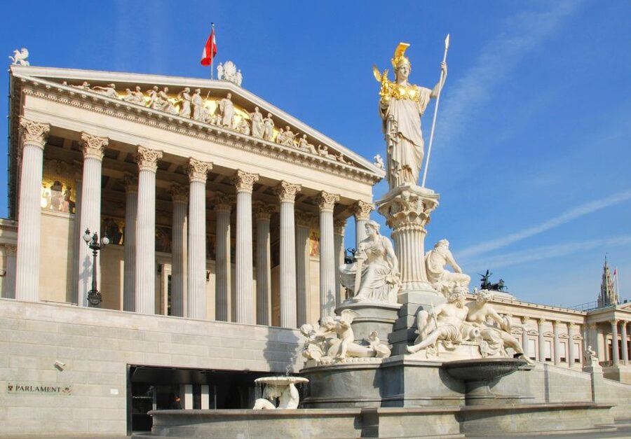 Vienna: City Center Guided Walking Tour - Why This Vienna City Center Walk Works in 150 Minutes