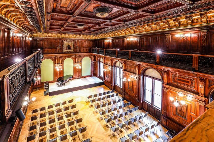 Vienna: Classical Concert at Eschenbach Palace - What you will hear: Strauss, Mozart, Schubert, plus the Viennese show style