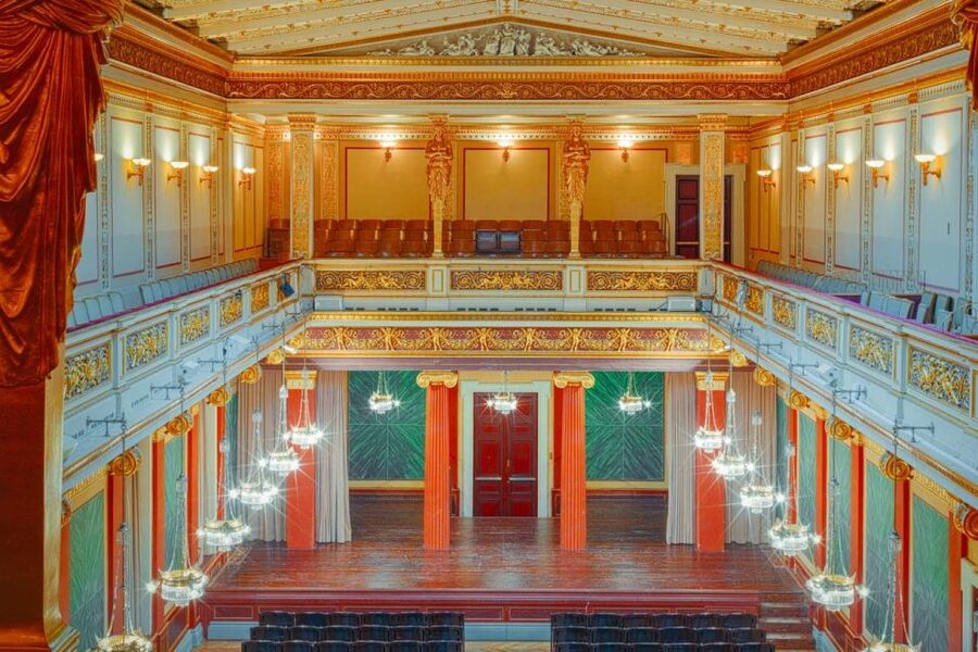 Vienna: Classical Concert in the World-Famous Musikverein - Part One: Mozart and Haydn Sets the Vienna Mood