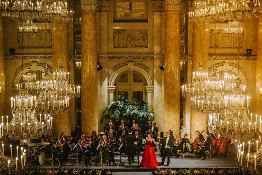 Vienna: Concert Tickets for Vienna Hofburg Orchestra - On Stage: Vocal Soloists and Ballet Dancers Add a Different Kind of Energy