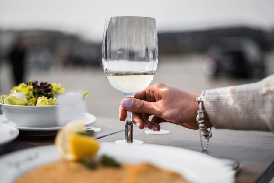 Vienna: Culinary Sightseeing Tour in an Electric Vintage Car - Key Things You’ll Notice on This Vienna Food-and-Sights Ride