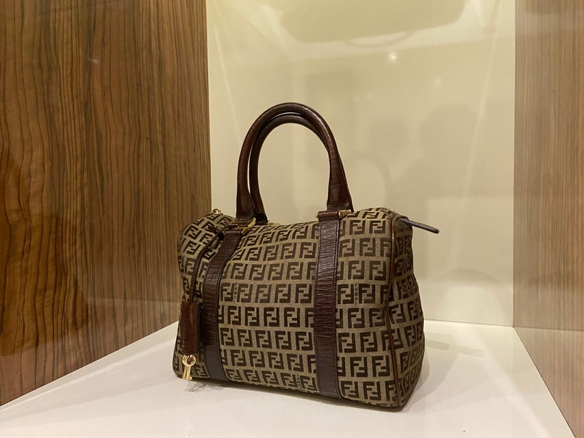 Vienna: Designer Fashion Time Capsule Experience - The Guided Workshop Tour, Where the Craft Gets Explained