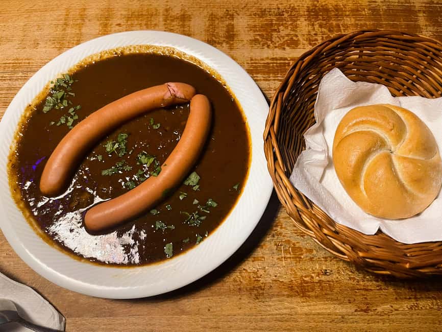 Vienna: Food tasting tour in Hidden Gems (Small Groups) - Stop 3, the first proper meal: Wiener Schnitzel and classic beer