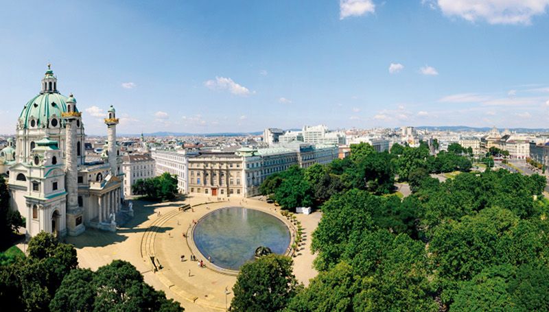 Vienna: Full-Day Private Tour including Schönbrunn Palace - Lunch by reservation, not included, and how to make it count
