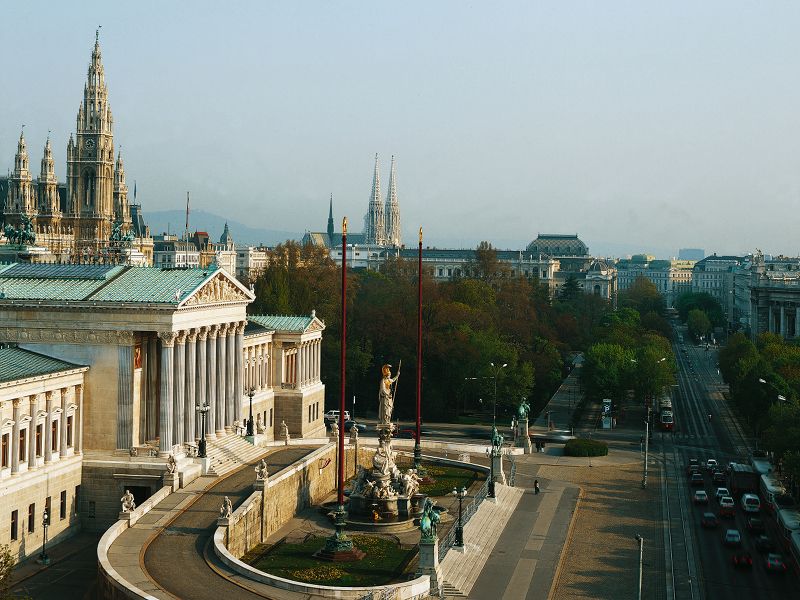 Vienna: Full-Day Private Tour including Schönbrunn Palace - Price and value: what you are paying for, and who it suits