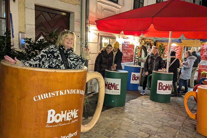 Vienna Guided Christmas Market Food and Drink Tour - Entering Vienna’s Christmas Markets without guessing the plan
