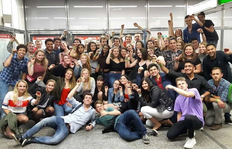 Vienna: Guided Pub Crawl with Club Entry - How a 4-Hour Vienna Pub Crawl Gets You Into the Party Zone
