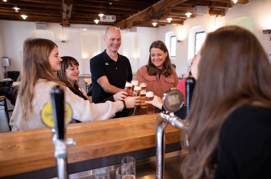 Vienna: Guided tour of the Ottakringer brewery - Behind the Scenes: From Brewhouse to Bottling