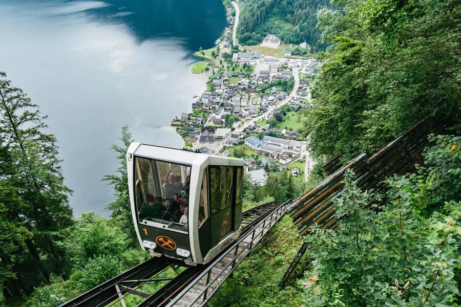 Vienna: Hallstatt & Alpine Peaks Day Trip with Skywalk Lift - Vienna to Hallstatt in One Day: the point of this trip