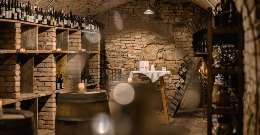 Vienna: Hidden Wine Cellars Tasting Experience - Vienna’s Wine Cellars: What Makes This Tour Worth Your Time