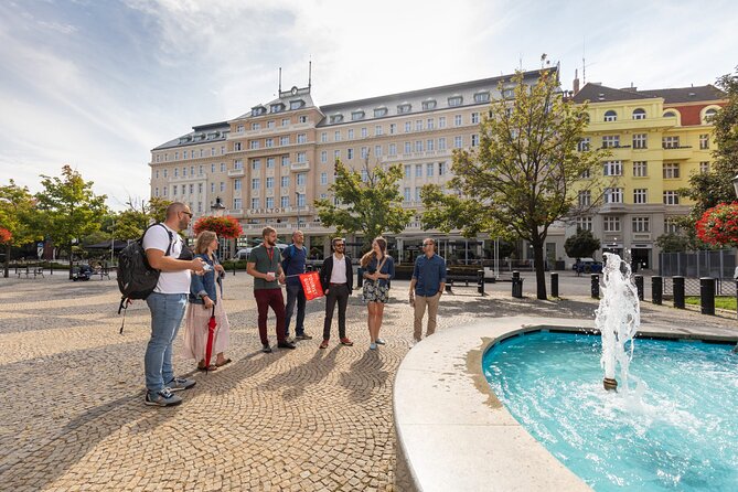 Vienna Highlights: Private Guided Walking Tour - Mozarthaus start and the Vienna State Opera House moment