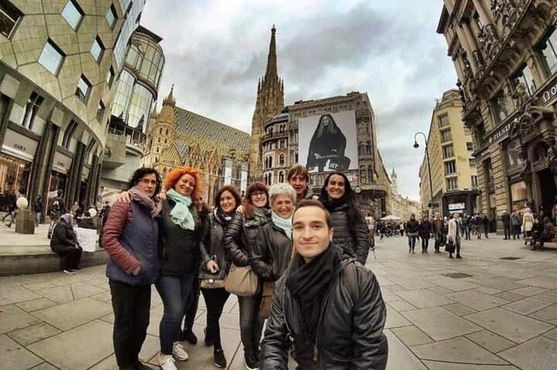 Vienna: Highlights Walking Tour with a Local Guide - Starting at Babenbergerstraße 9, and why the pace works