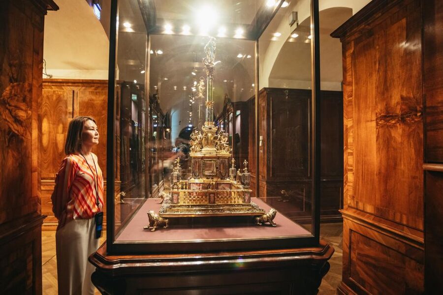 Vienna: Imperial Treasury in the Hofburg Palace - Price and value: is $18 a good deal for the Hofburg?