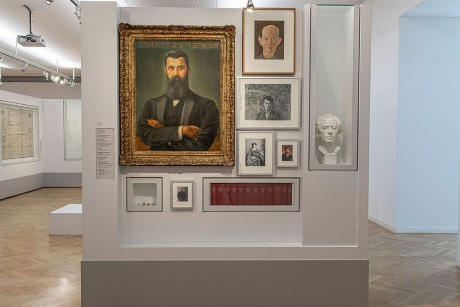 Vienna: Jewish Museum Vienna and Museum Judenplatz Tickets - Temporary Exhibitions, Events, and the Multimedia Guide