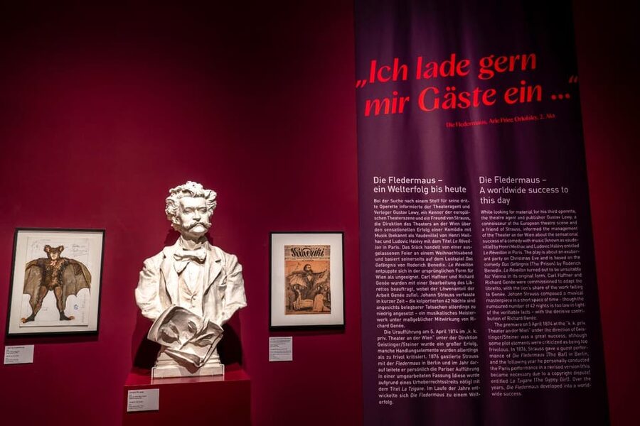Vienna: Johann Strauss 200th birthday anniversary exhibition - The original Die Fledermaus score, the moment your eyes lock in