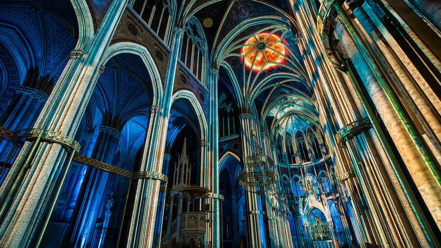 Vienna: Light of Creation Votive Church Immersive Light Show - Rules during the show: what’s banned and why it helps