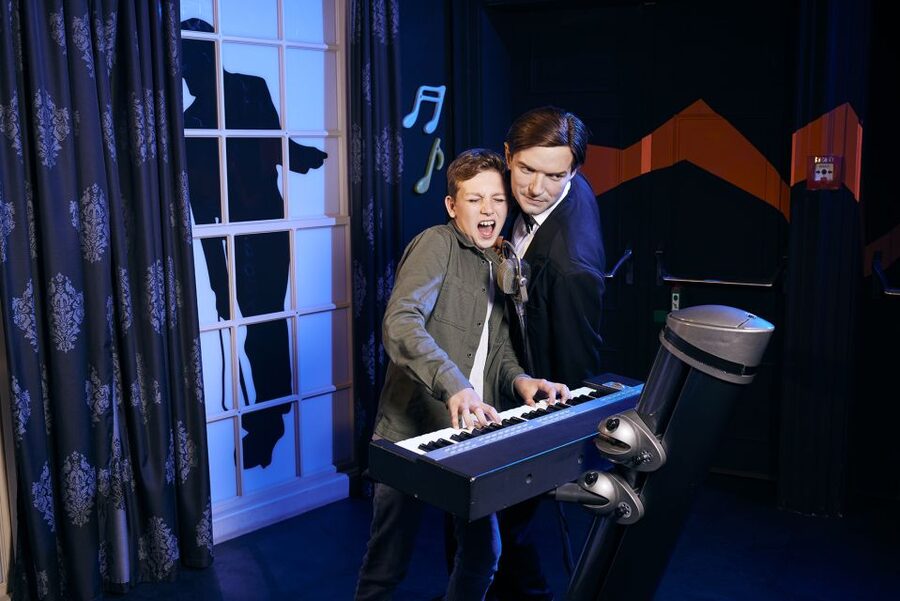 Vienna: Madame Tussauds Admission Ticket - Photo Strategy: How to Get Better Pictures Without Stress