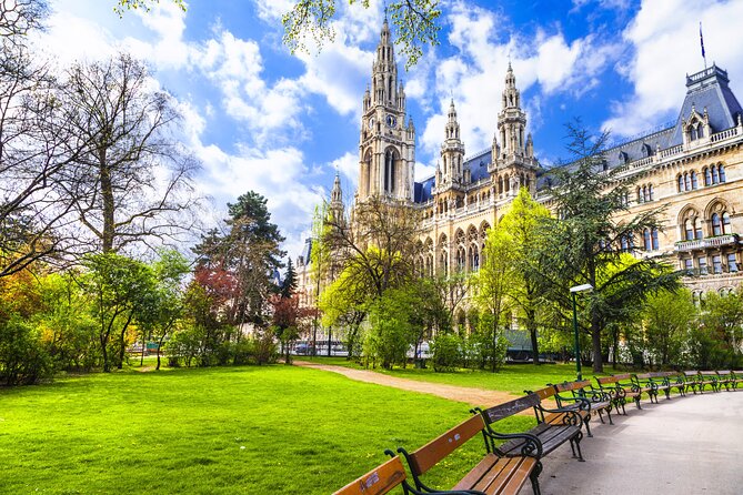 Vienna: Meet Beethoven Life Private Guided Walking Tour - Adding an evening concert: when the day becomes music