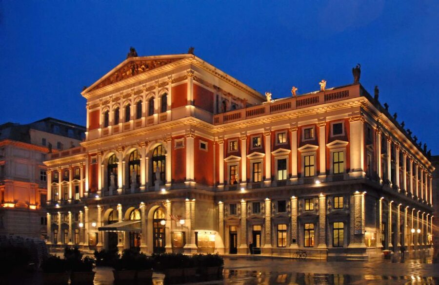 Vienna: Mozart Concert with Dinner and Carriage Ride - FAQ