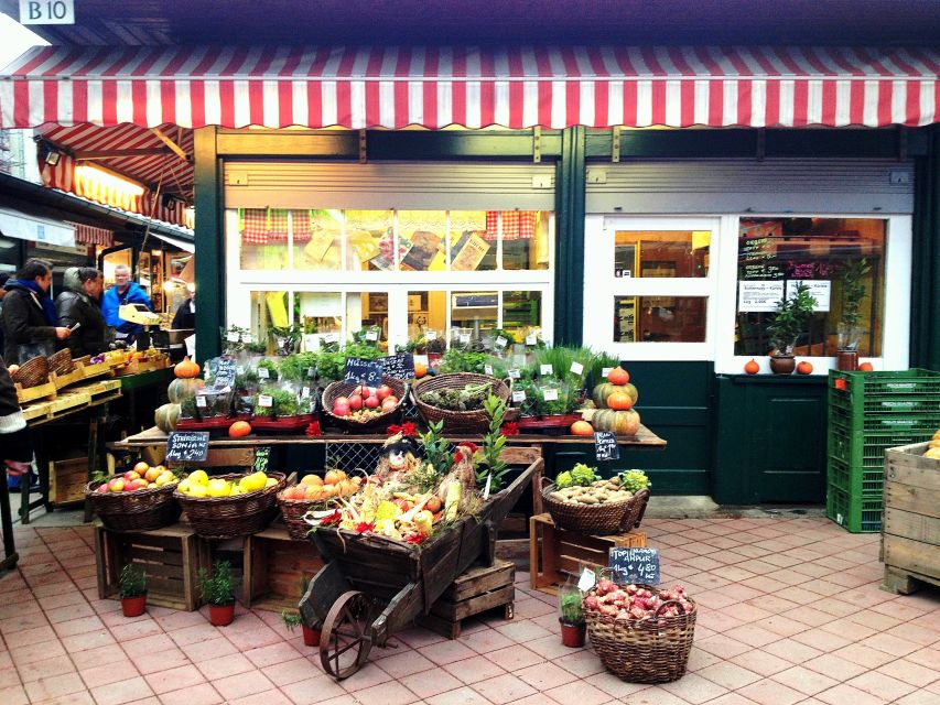 Vienna: Naschmarkt Food Tasting Tour - What you actually taste: from falafel to oysters and beyond