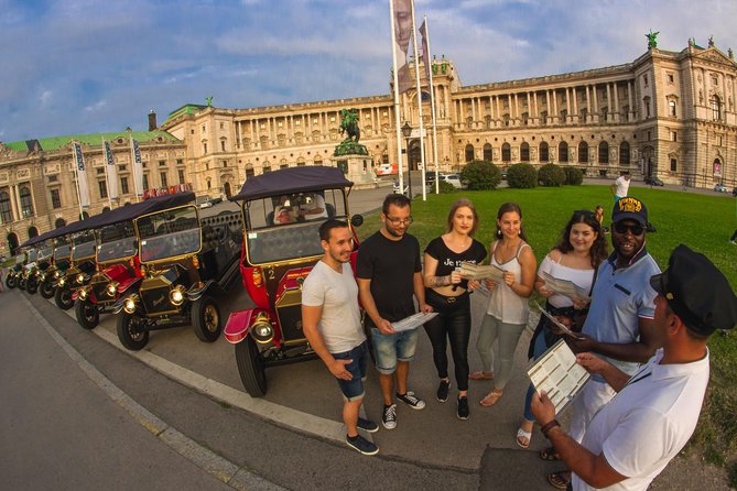 Vienna Oldtimer Tour (60 min) Incl. bottle of Prosecco - Hofburg Palace, Maria Theresia Monument, and the power core
