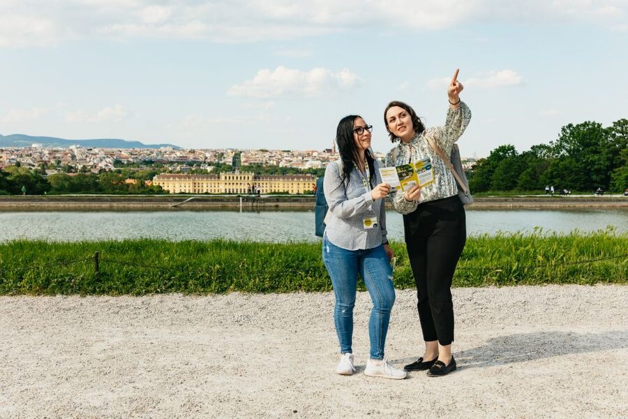 Vienna: Panorama Train Tickets to explore Schönbrunn Palace - Why the Panoramabahn is the smart way to see Schönbrunn Park fast
