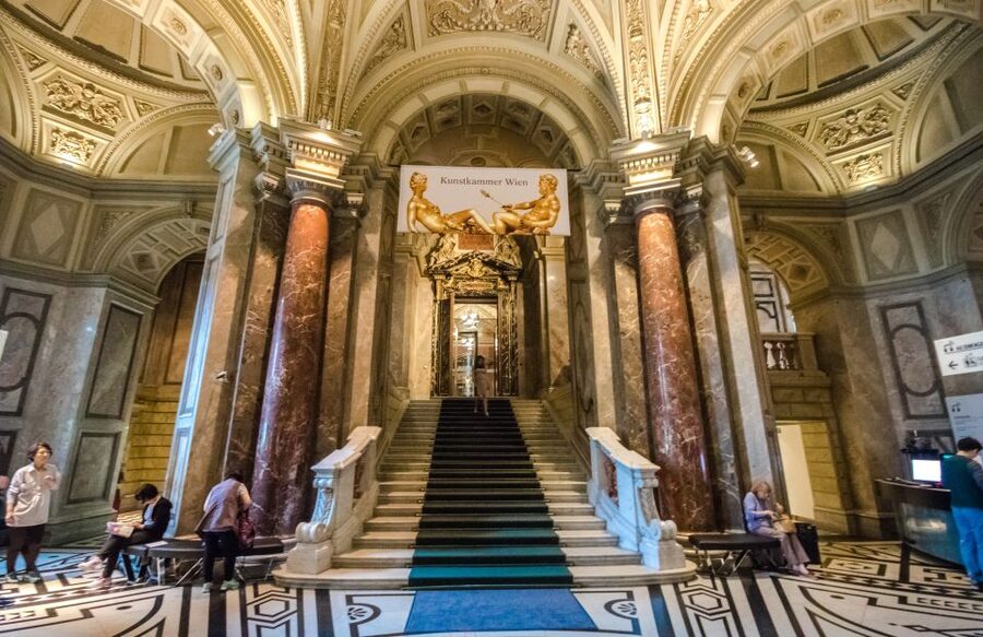 Vienna PASS: All incl. Sightseeing Pass for 85+ Attractions - Entering fast with the pass, and why some venues still demand time slots