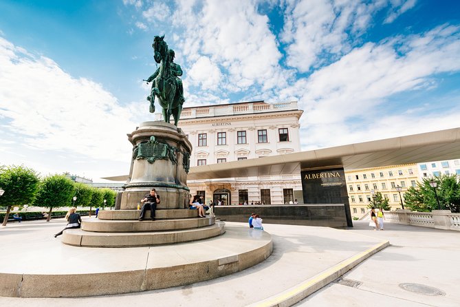 Vienna PASS Including Hop On Hop Off Bus Ticket - Music lovers: Beethoven, Haydn, Mozart, Schubert, and the sound of Vienna